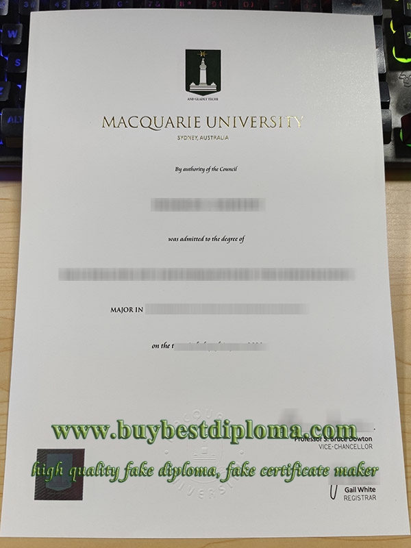 fake Macquarie University diploma