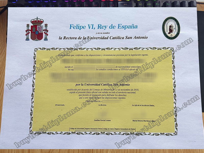 Universidad Católica San Antonio título, UCAM diploma,