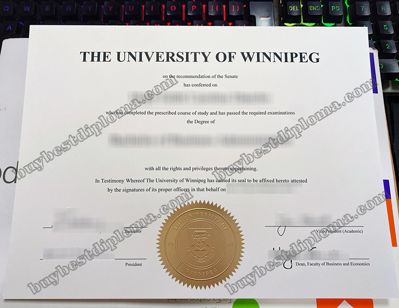 University of Winnipeg degree, University of Winnipeg diploma,