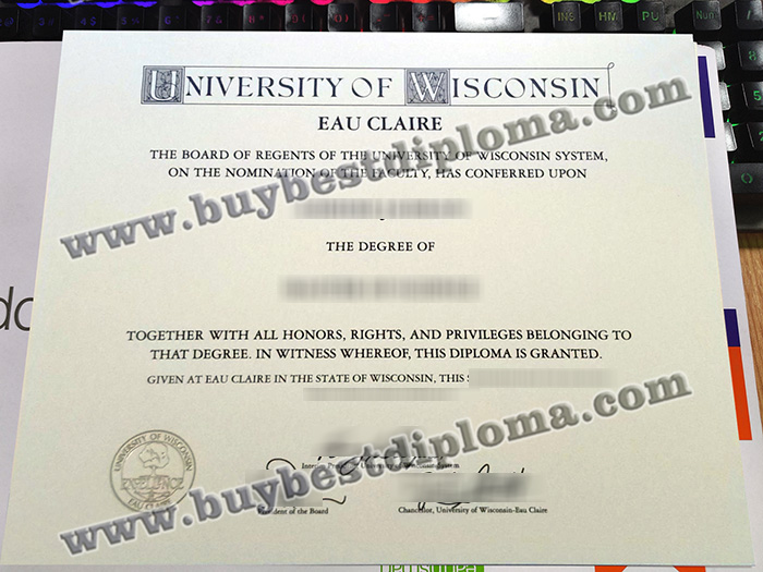 University of Wisconsin Eau Claire diploma, UW-Eau Claire certificate,