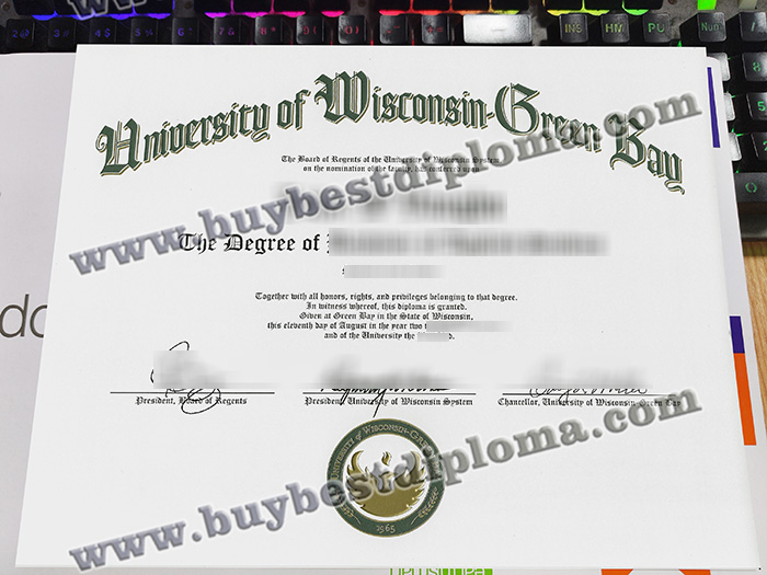 University of Wisconsin-Green Bay diploma, UW–Green Bay degree,