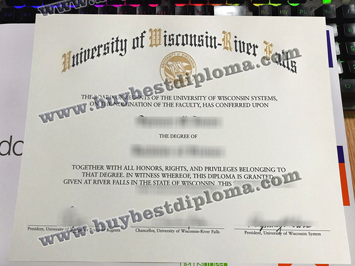 University of Wisconsin–River Falls diploma, UW-River Falls certificate,